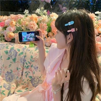 热舞校花团